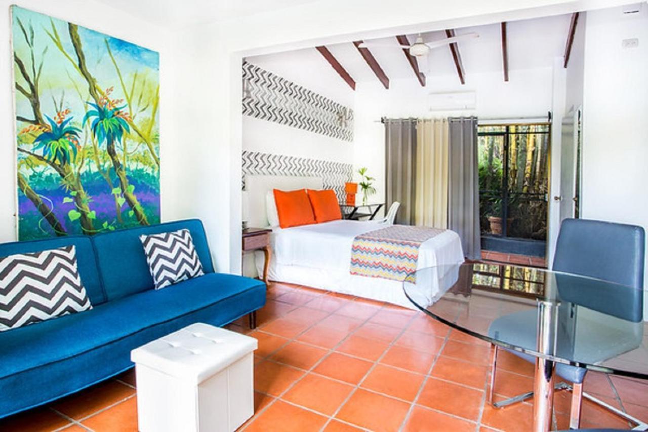 Tico Tico - Adult Only 2* Manuel Antonio