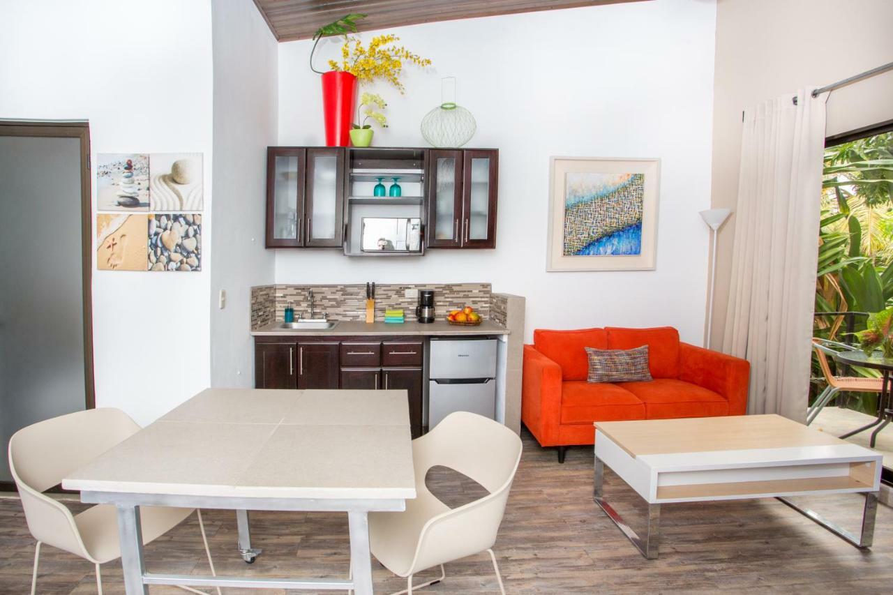 Tico Tico - Adult Only Apartahotel 2*